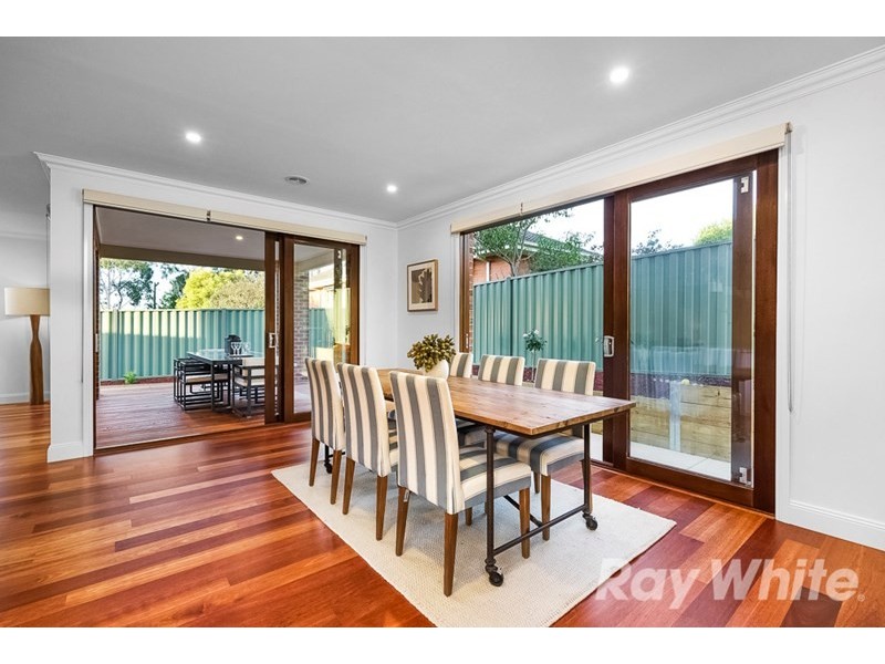 4 Arianne Road, Glen Waverley VIC 3150