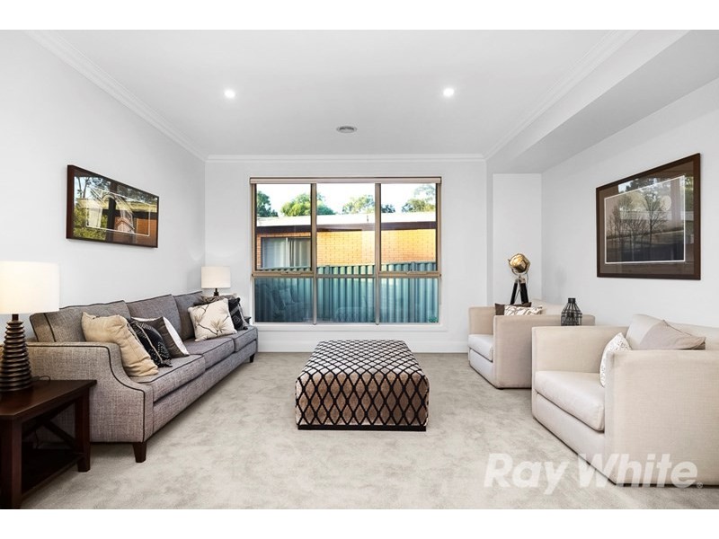 4 Arianne Road, Glen Waverley VIC 3150