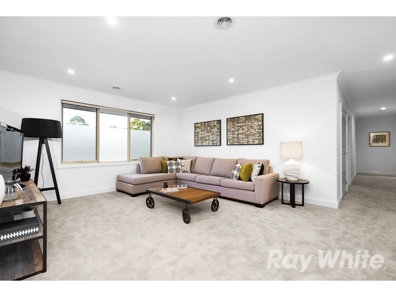 4 Arianne Road, Glen Waverley VIC 3150