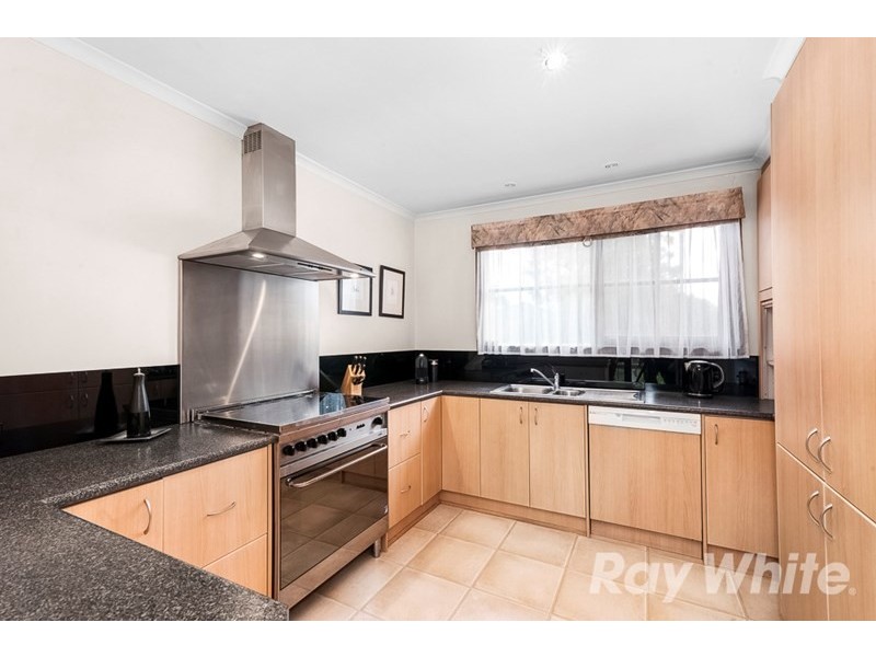 7 St Georges Court, Glen Waverley VIC 3150