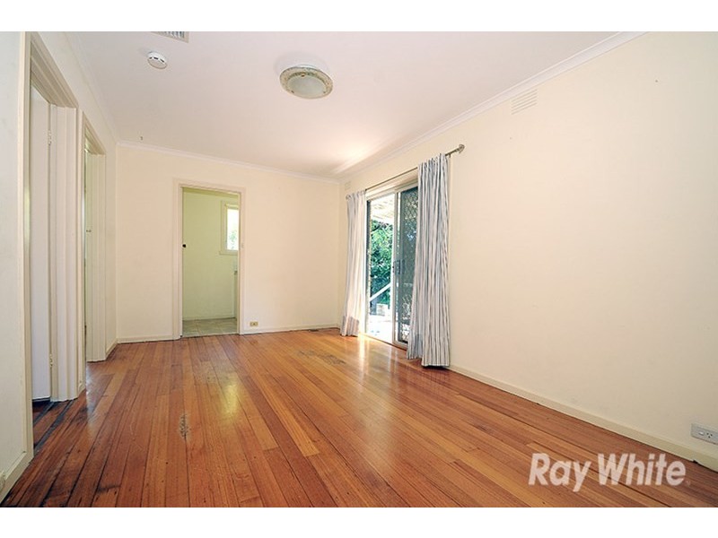 16 Entally Drive, Wheelers Hill VIC 3150