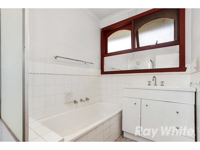 3/34 Madeleine Road, Clayton VIC 3168