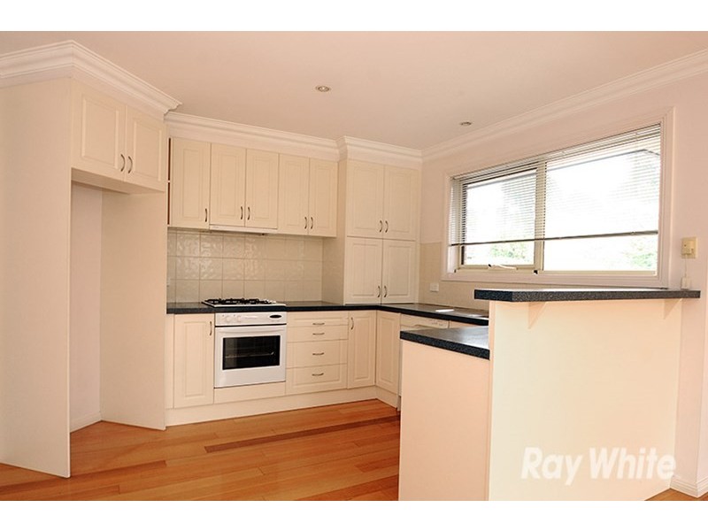 2/14 Allen Street, Glen Waverley VIC 3150