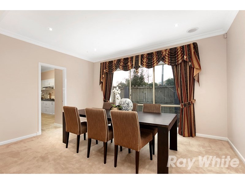 109 Herriotts Boulevard, Glen Waverley VIC 3150