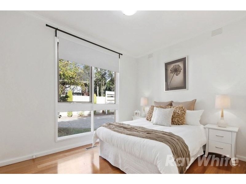 1/24 Highclere Avenue, Mount Waverley VIC 3149