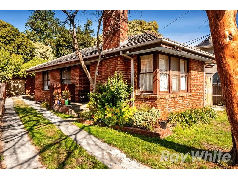 66 Lincoln Avenue, Glen Waverley VIC 3150
