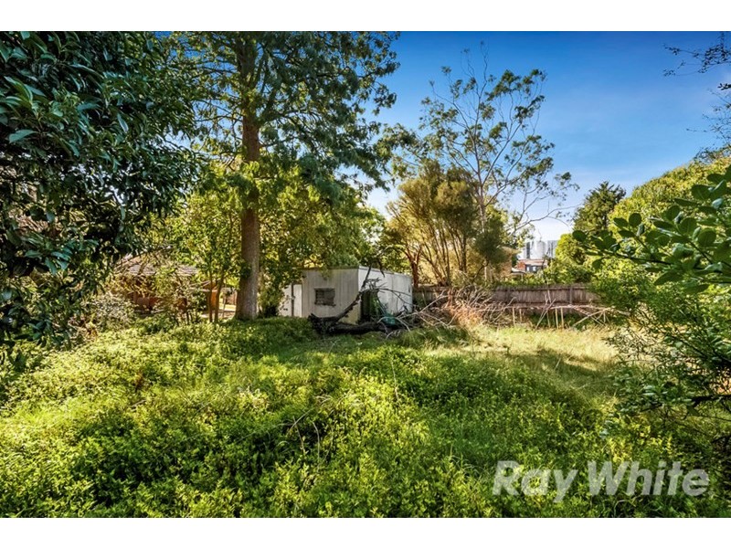 66 Lincoln Avenue, Glen Waverley VIC 3150