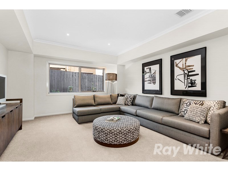 5 Randall Court, Mount Waverley VIC 3149