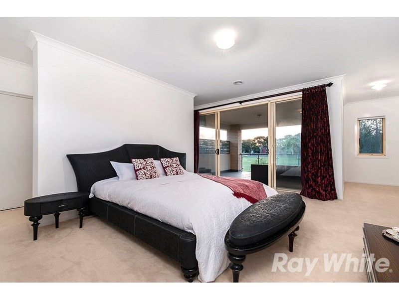 7 Silvercrest Court, Keysborough VIC 3173
