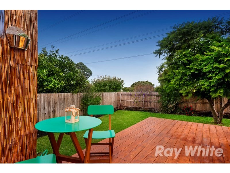 8 Sunrise Drive, Mulgrave VIC 3170