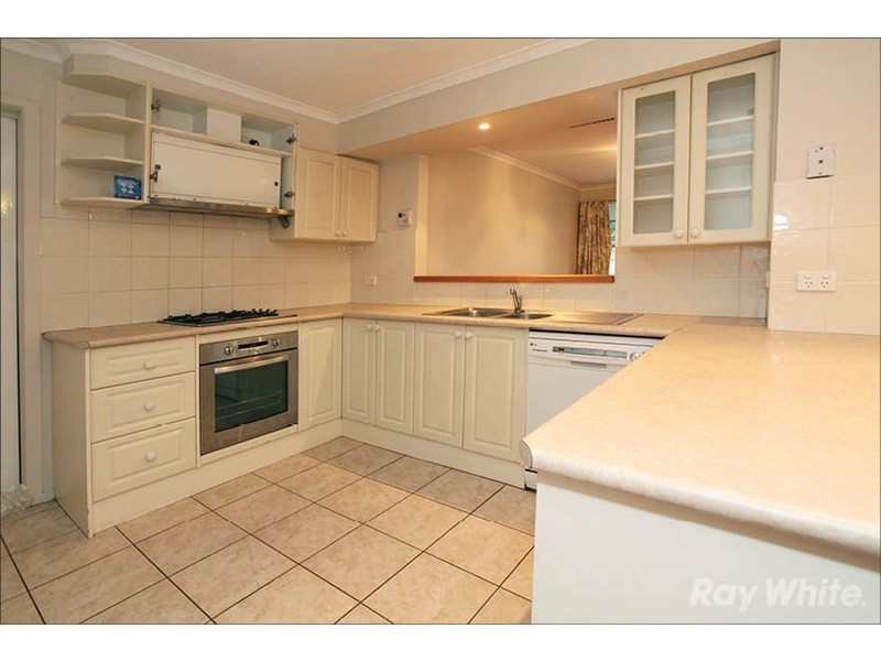 9 Taunton Crescent, Scoresby VIC 3179