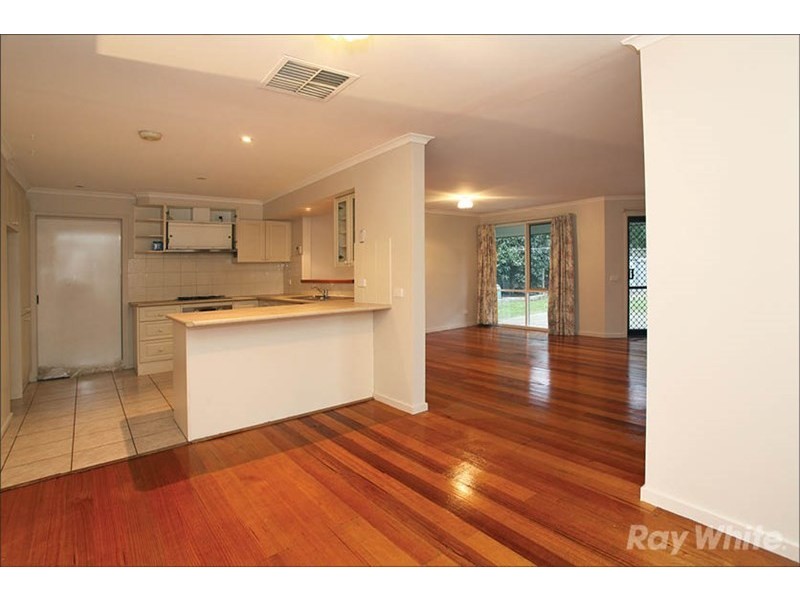 9 Taunton Crescent, Scoresby VIC 3179