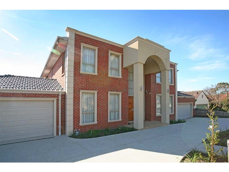 15 Clifford Street, Glen Waverley VIC 3150