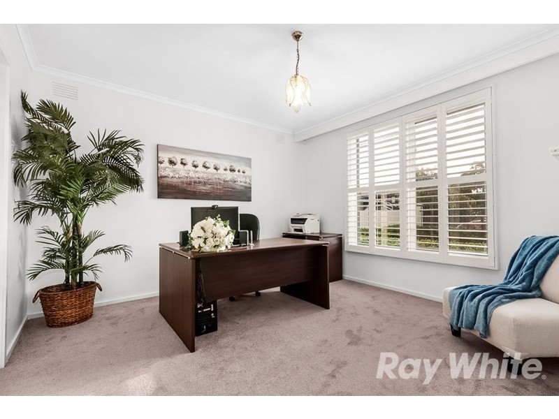 21 Warrington Avenue, Vermont South VIC 3133