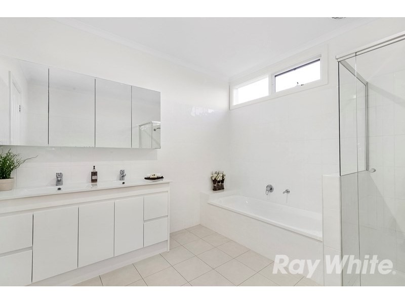 21 Warrington Avenue, Vermont South VIC 3133