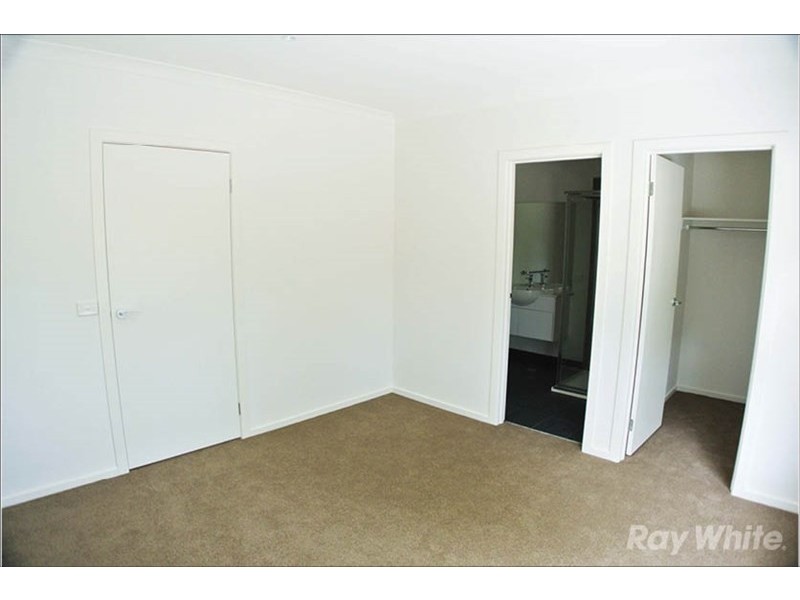 13/72 Stanley Road, Keysborough VIC 3173