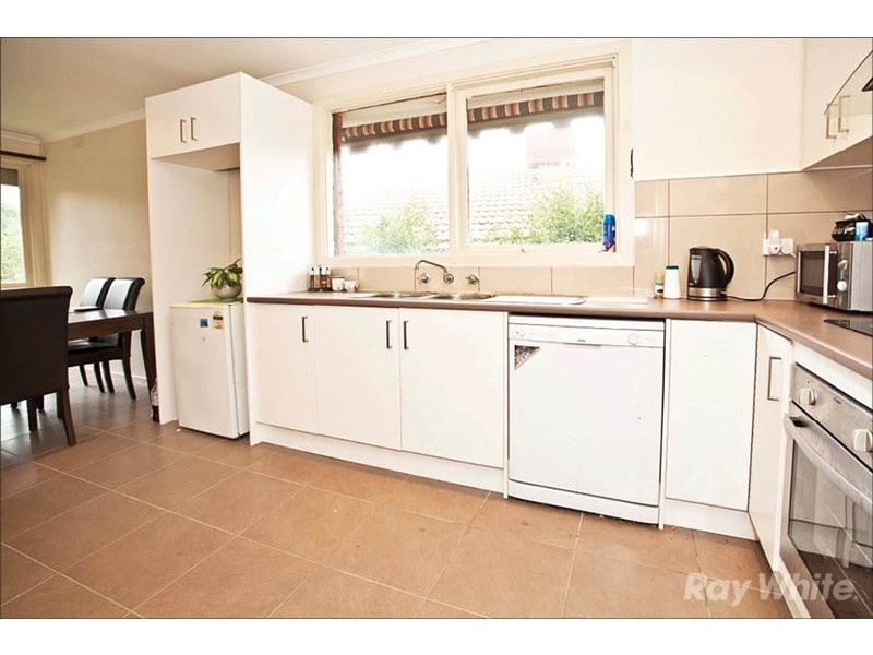 2 Jacksons Road, Noble Park North VIC 3174