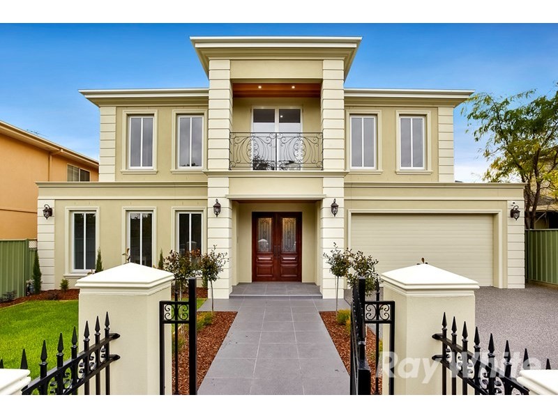 21 Avondale Grove, Mount Waverley VIC 3149