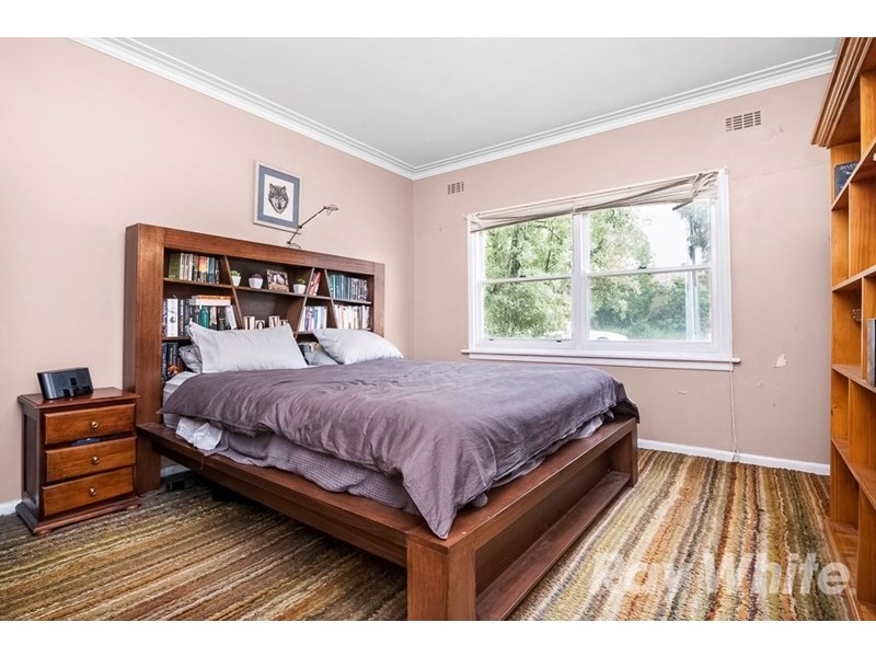 28 Irving Street, Mount Waverley VIC 3149