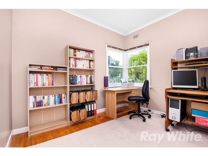 28 Irving Street, Mount Waverley VIC 3149