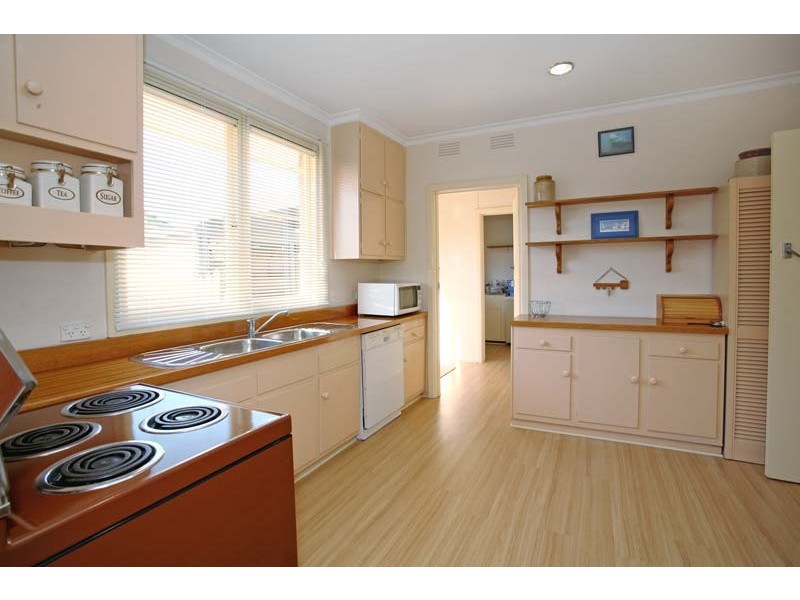 1/38 Fraser Street, Glen Waverley VIC 3150