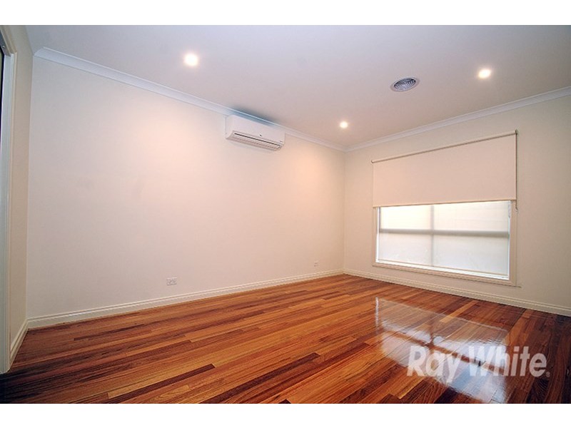 3/7 Elizabeth Street, Oakleigh East VIC 3166