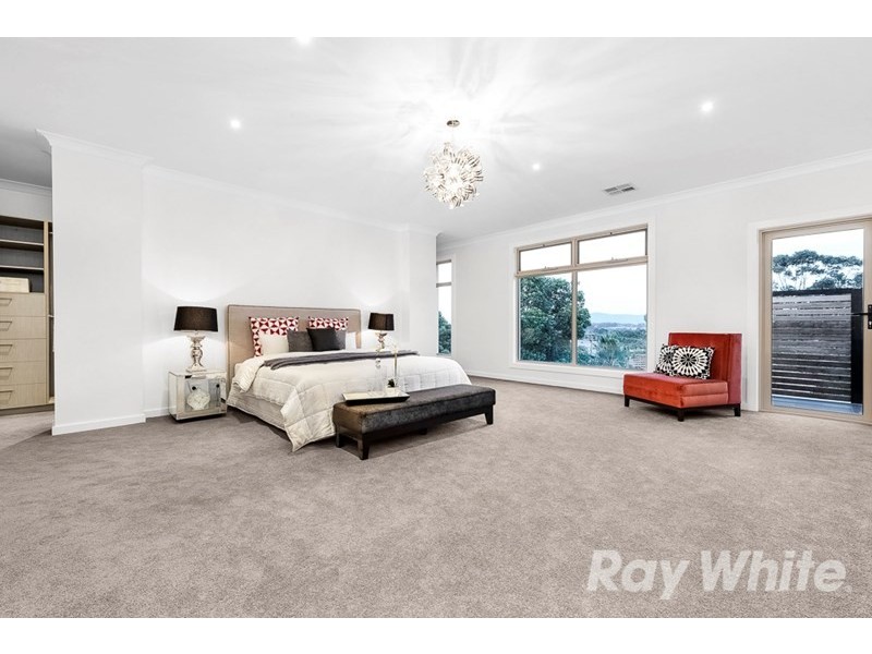 24 Danien Street, Glen Waverley VIC 3150