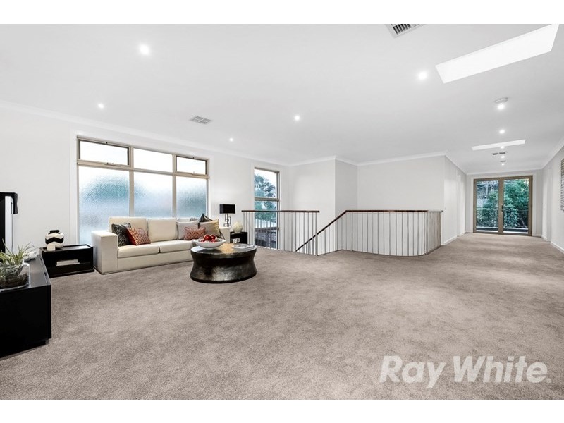 24 Danien Street, Glen Waverley VIC 3150