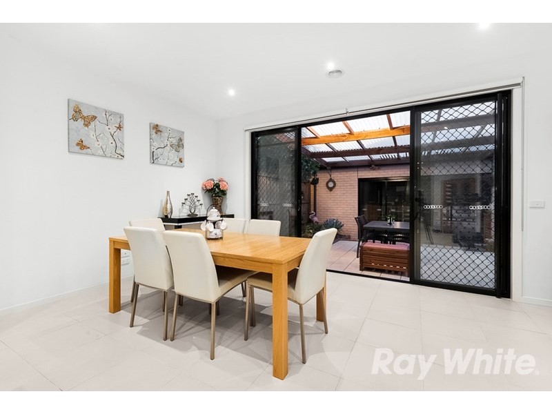 23 Crimson Grove, Clayton South VIC 3169