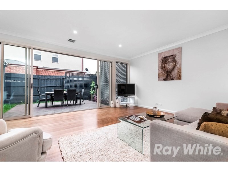 1/189 High Street, Berwick VIC 3806