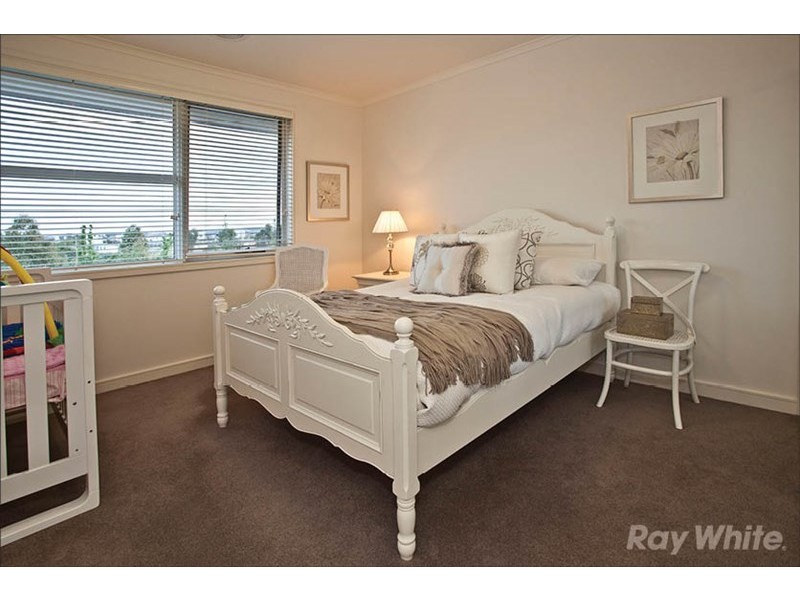 22 Anfield Crescent, Mulgrave VIC 3170