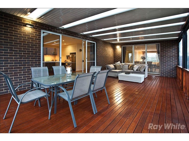 22 Anfield Crescent, Mulgrave VIC 3170