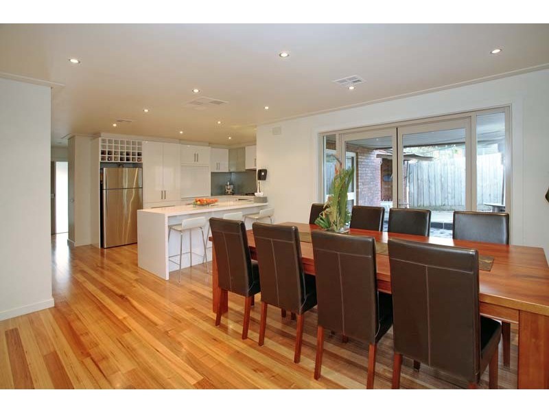 26 Rupert Drive, Mulgrave VIC 3170