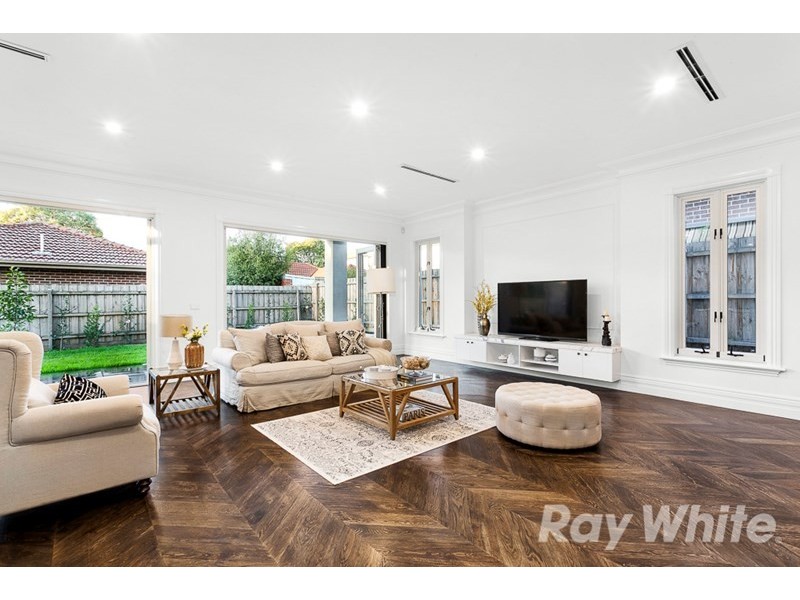 45 Mount Street, Glen Waverley VIC 3150