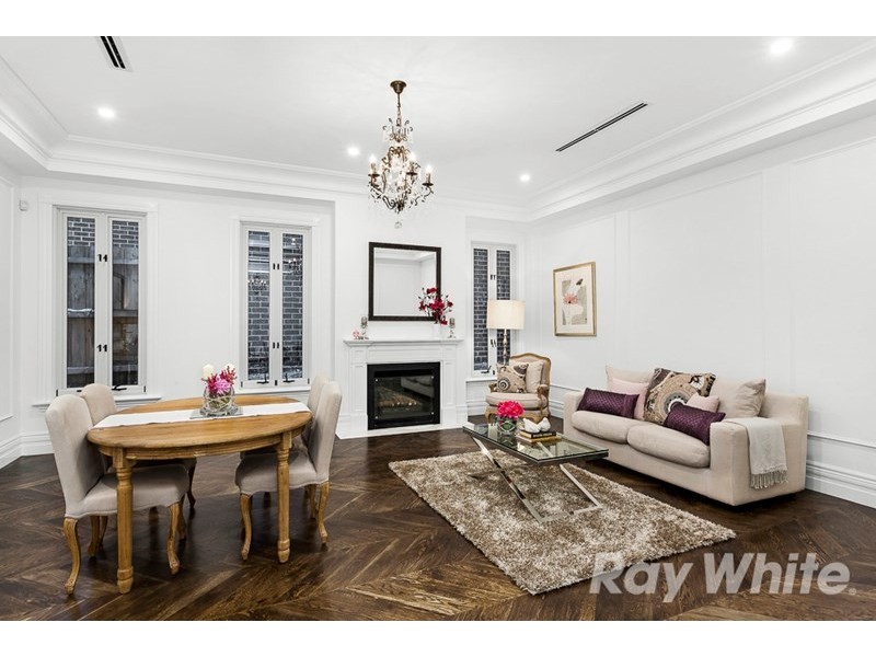 45 Mount Street, Glen Waverley VIC 3150