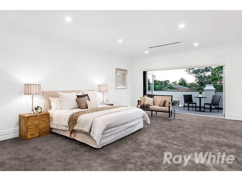 45 Mount Street, Glen Waverley VIC 3150