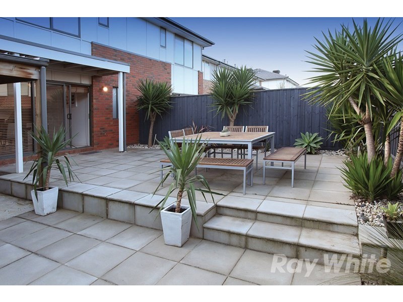 27 Southampton Drive, Mulgrave VIC 3170