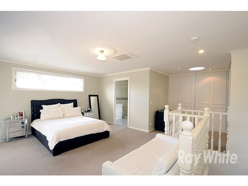 1 Edna Court, Wantirna VIC 3152