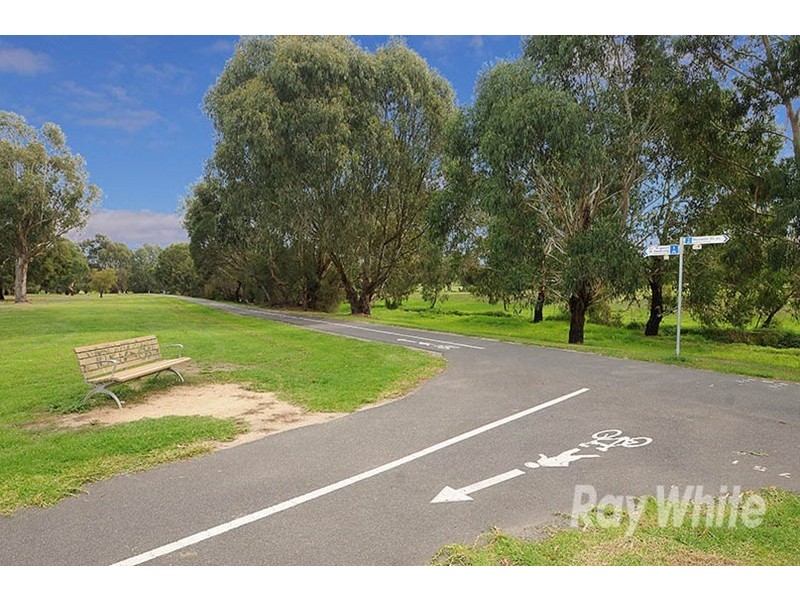 1 Edna Court, Wantirna VIC 3152