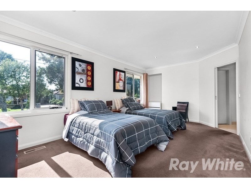 1/6 Monterey Avenue, Glen Waverley VIC 3150