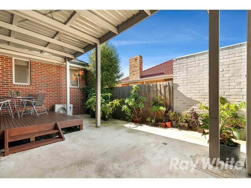 1/6 Monterey Avenue, Glen Waverley VIC 3150