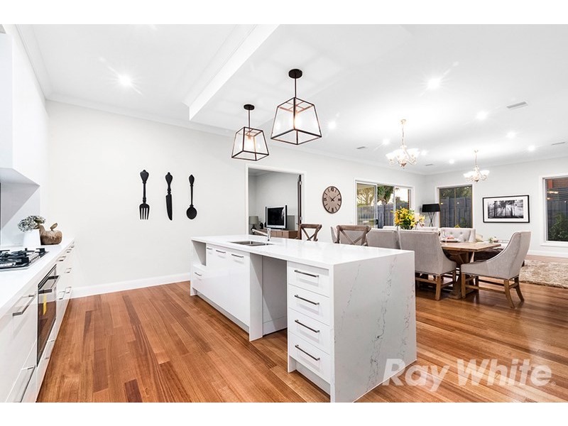 19 Joyce Avenue, Glen Waverley VIC 3150