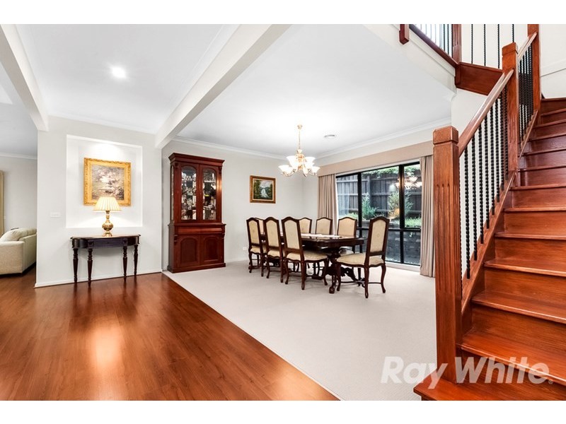 16 Coronation Street, Mount Waverley VIC 3149