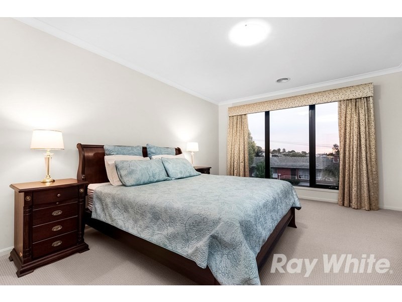 16 Coronation Street, Mount Waverley VIC 3149