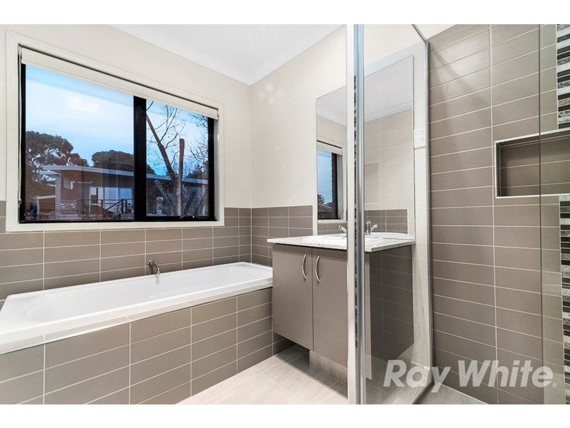 16 Coronation Street, Mount Waverley VIC 3149