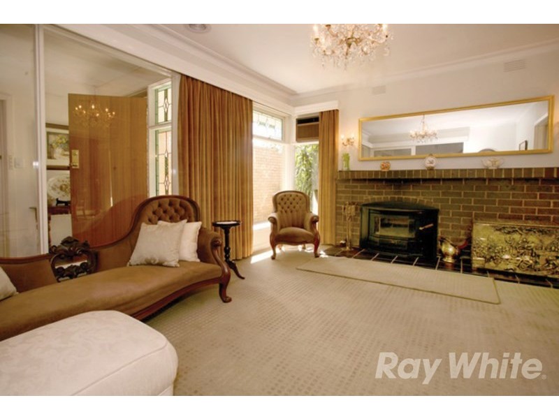 16 Carson Street, Mulgrave VIC 3170