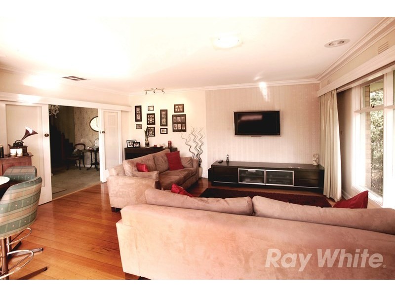 16 Carson Street, Mulgrave VIC 3170