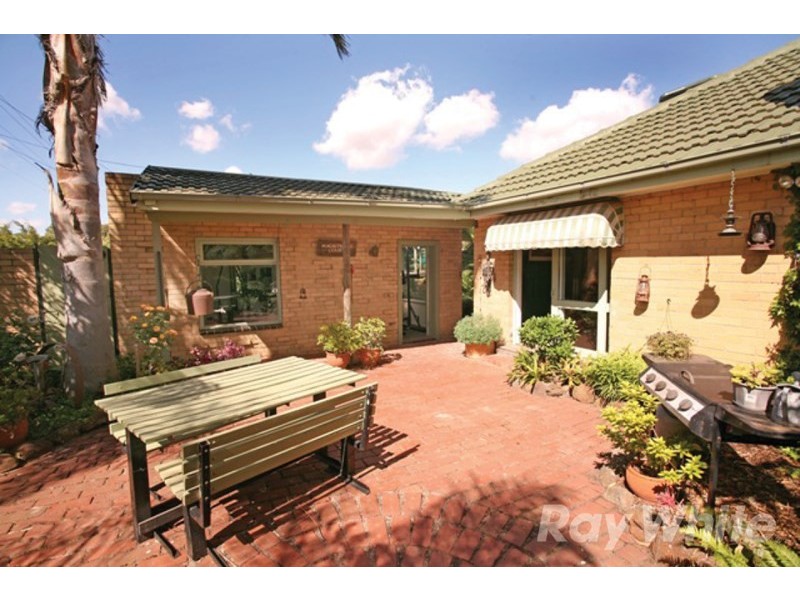 16 Carson Street, Mulgrave VIC 3170