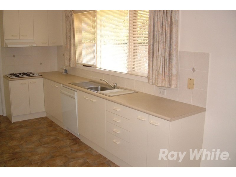 4 Kaldor Court, Glen Waverley VIC 3150