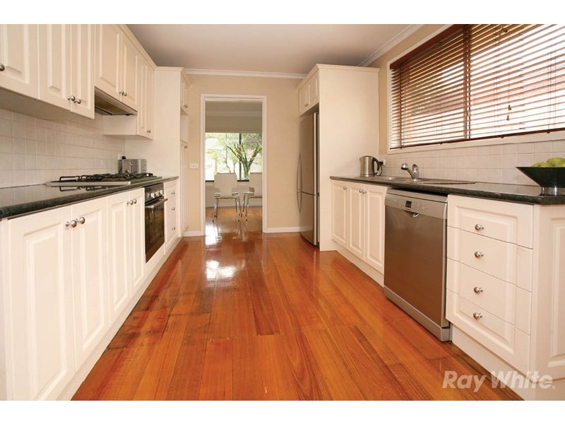 135 Windella Crescent, Glen Waverley VIC 3150